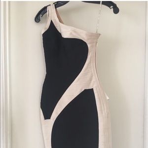 Brand New, 100% Authentic  Herve Leger